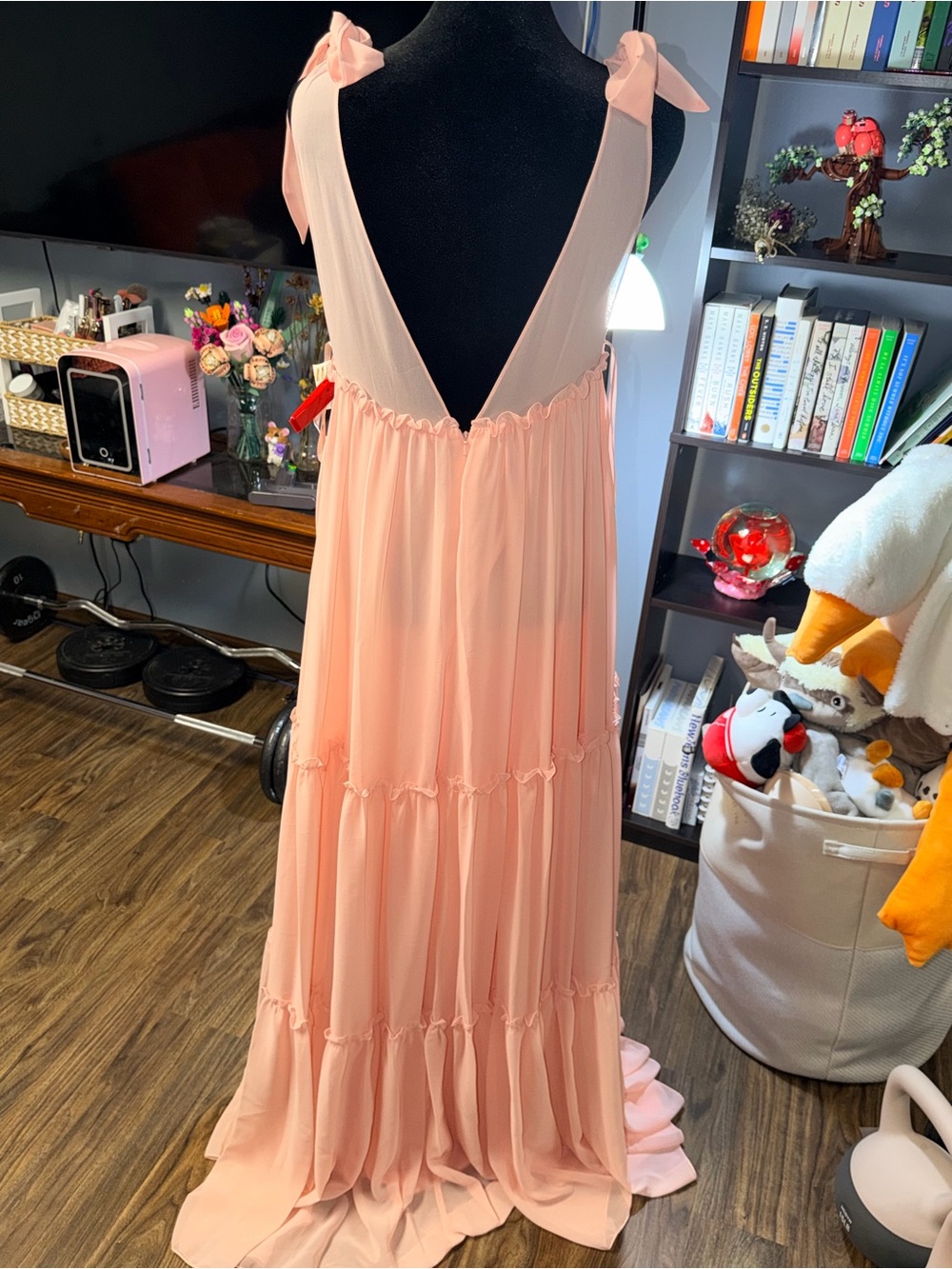 Mac Duggal Soft Pink V-Neck Tiered Maxi Dress - Picture 5 of 6